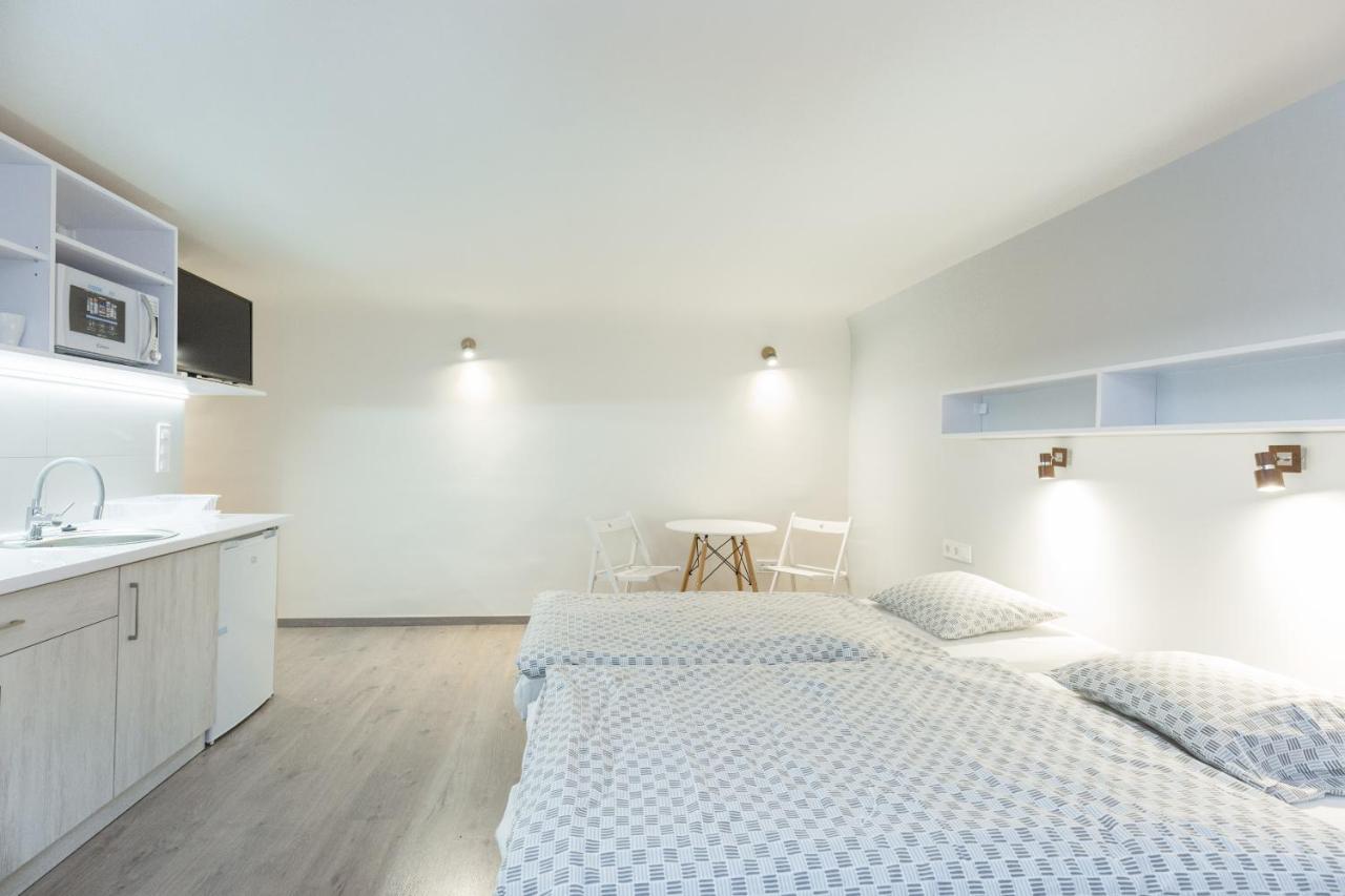 Minimalist Styled Tiny Ap @New York Cafe Apartment Budapest Ngoại thất bức ảnh