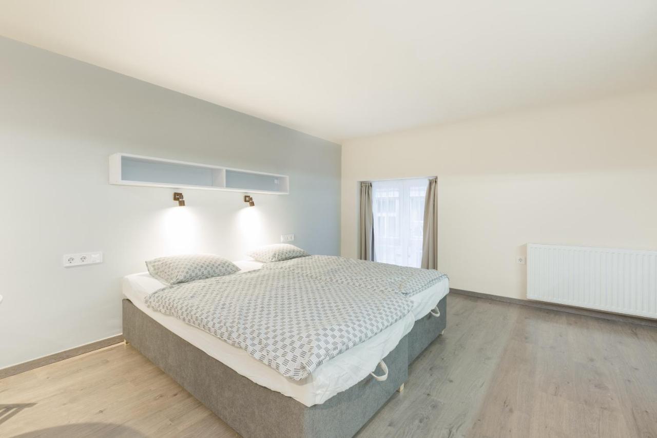 Minimalist Styled Tiny Ap @New York Cafe Apartment Budapest Ngoại thất bức ảnh